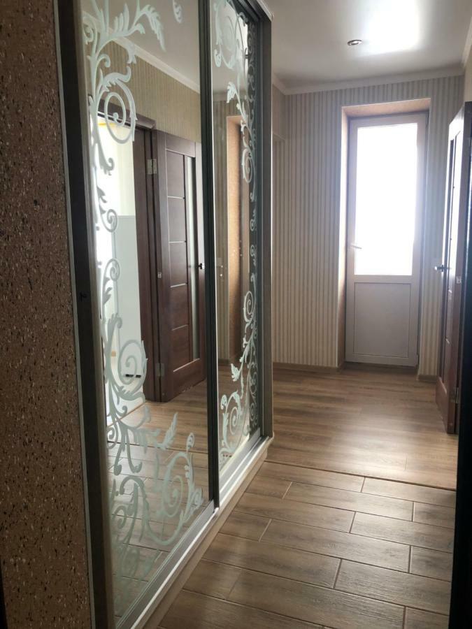 Центр міста Апартаменты Каменец-Подольский Экстерьер фото
