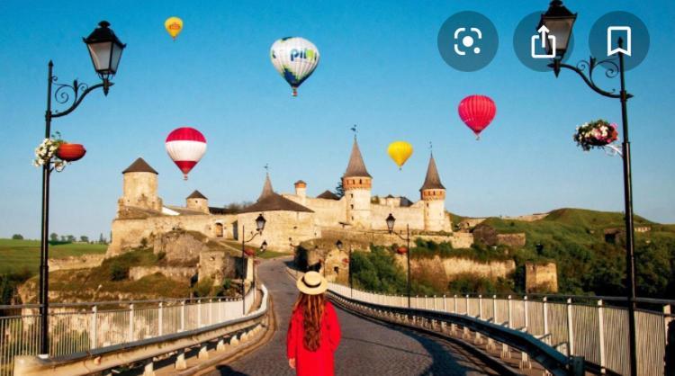 Центр міста Апартаменты Каменец-Подольский Экстерьер фото